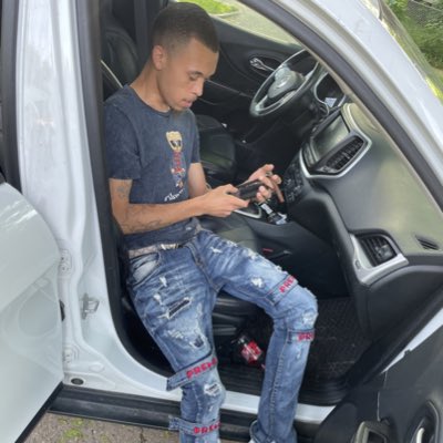 #NewProfilePic https://t.co/ADXbKyPOpV<a href="/tag/newprofilepic"class="tags">#NewProfilePic</a>
