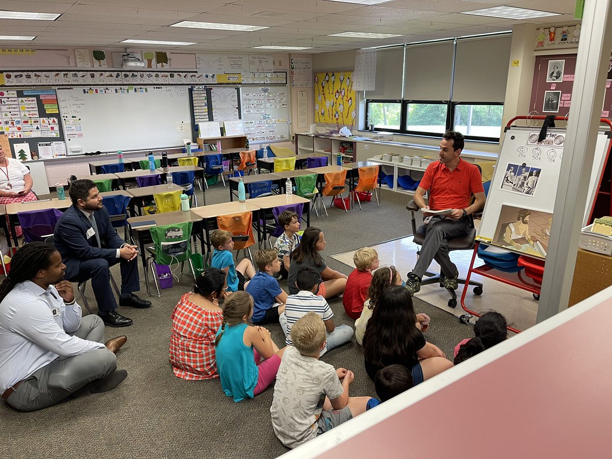Thankful to have <a href="/PDESecretary/">Pennsylvania’s Acting Secretary of Education</a> at <a href="/GRGator/">GRGators</a> to showcase some of the great things <a href="/CVSDnews/">Cumberland Valley SD</a> is doing to improve how we teach reading.  #cvliteracy #cvproud <a href="/PADeptofEd/">PA Department of Education</a>