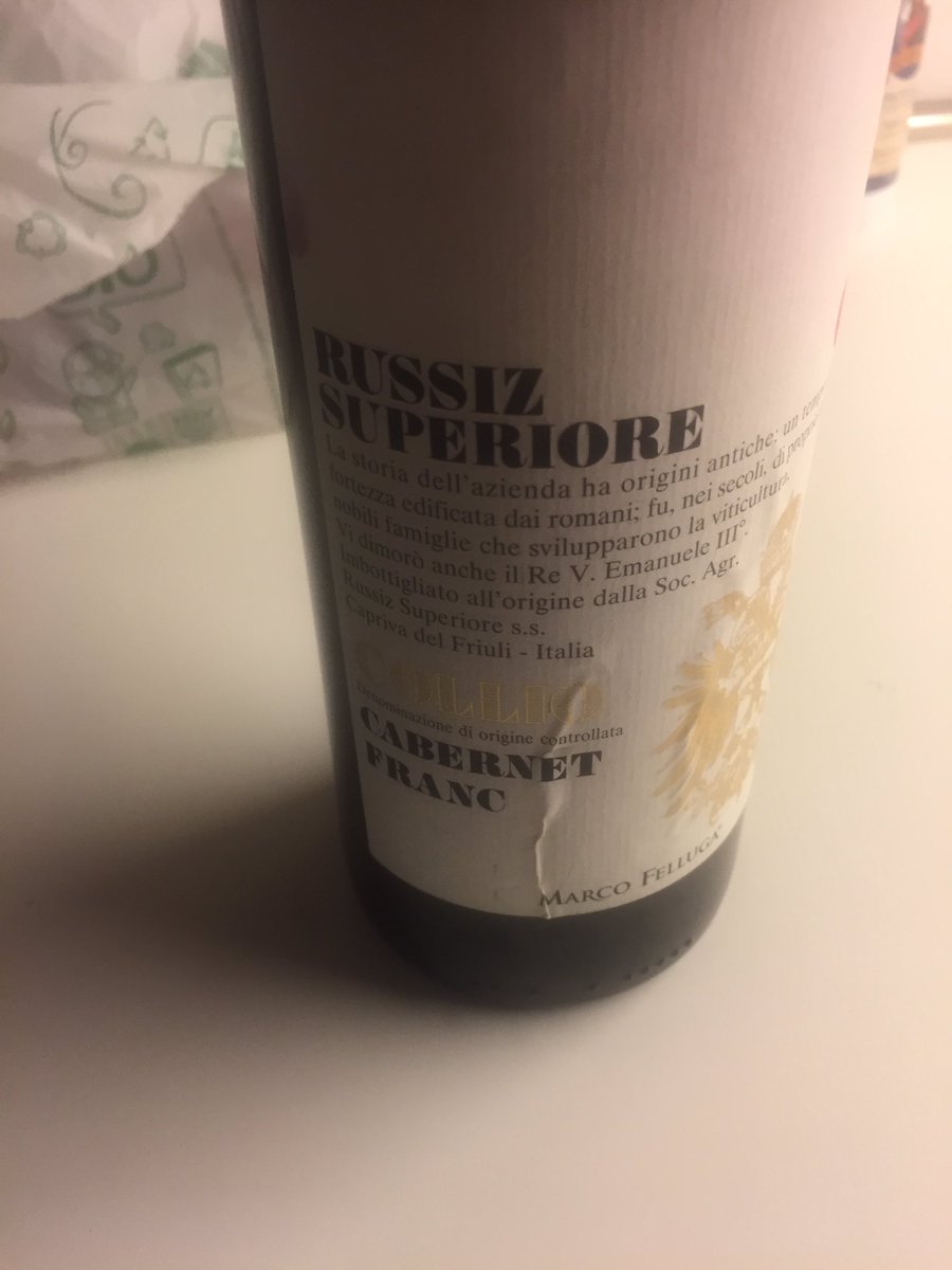 Nice wine, full body nice acidicity wild fruit and much more. @wineworldnews @RussellVine1981 @pietrosd @Oenophilechat @winewankers #russizsuperiore Cabernet franc 2017 pairing grilled Balkan