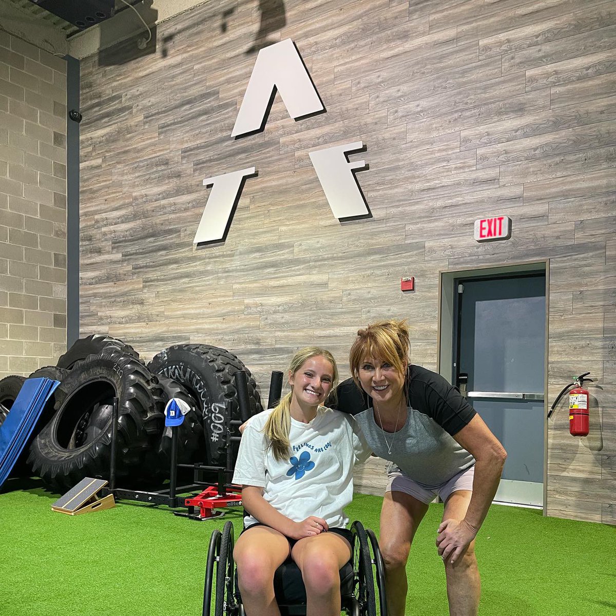 NancyLieberman's tweet photo. Thank you @ca_makaylanoble for having me spend time training with you at #AdaptiveTrainingFoundation #family #progress #love https://t.co/2jrq7R2iFd