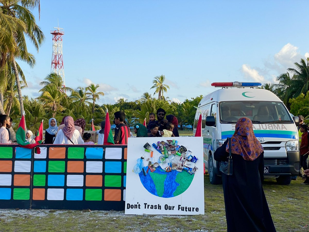 Chostee's tweet photo. One earth children fest held at Fuvahmulah @MoEnvmv https://t.co/4JuCqpQ2nb