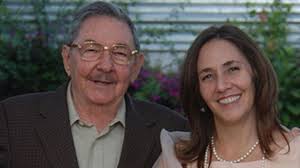 #RaulEsRaul, la DT de #Etecsa en #Holguín Felicita al General de Generales en 91 cumpleaños, siempre será recordado por el amor a su familia, Feliz Cumpleaños.
<a href="/HildaAriasP/">Hilda Arias ❤️🇨🇺</a> <a href="/taniavel76/">Tania Velazquez</a> @arnolis_reyes