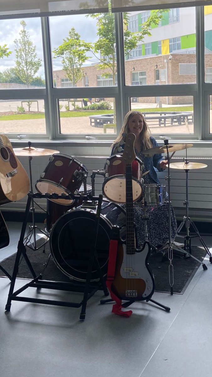MusicBremore's tweet photo. And I made sure to test it out before the holidays 🤩🥁 https://t.co/bmzC8BUS79