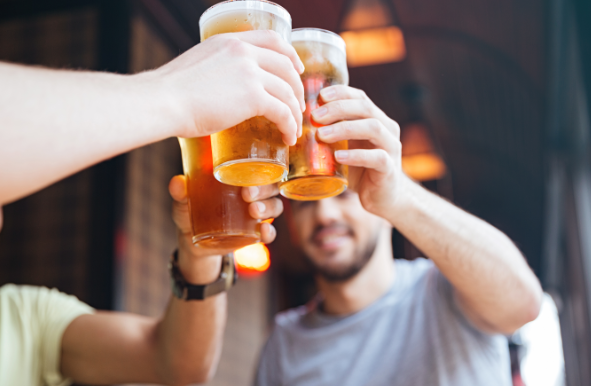 WilliamstonPub's tweet photo. If you're happy and you know it, raise a glass! 🍻
.
*Dine-In/Carry-Out*
Call: 517-992-5060
.
.
#WilliamstonMI #WilliamstonPub #WilliamstonEats #LocalEats https://t.co/xHasg9mXKv