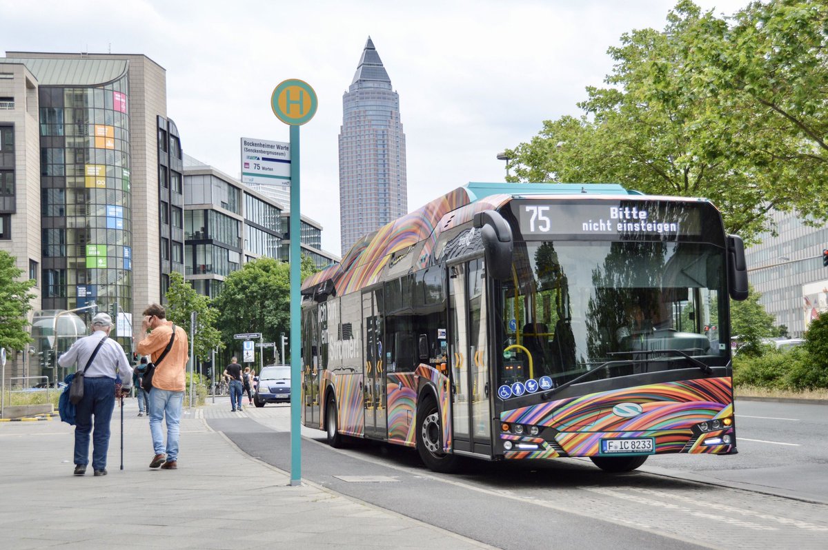 modacitylife's tweet image. In an unprecedented move designed to decrease their dependence on fossil fuels, the German government is introducing a “9-euro ticket” this summer.

The €9 monthly pass is good for unlimited travel on all buses, trams, subways and local/regional trains across the entire country.