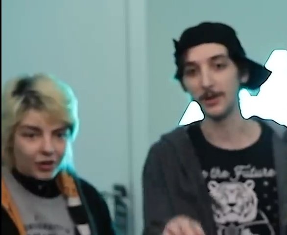 Six 🦷 tweet media