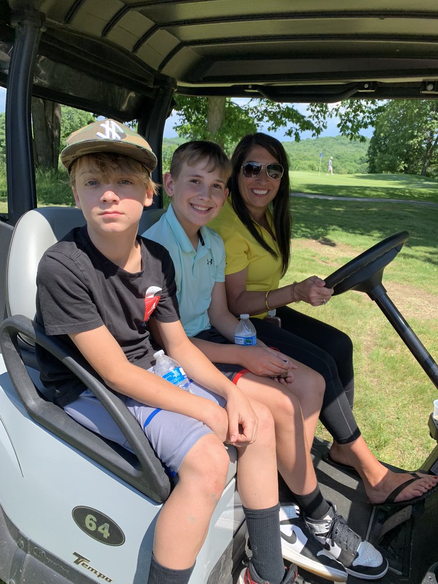 #owogolf22