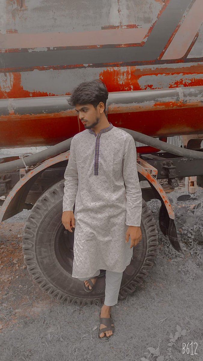 JhAsif4 tweet picture