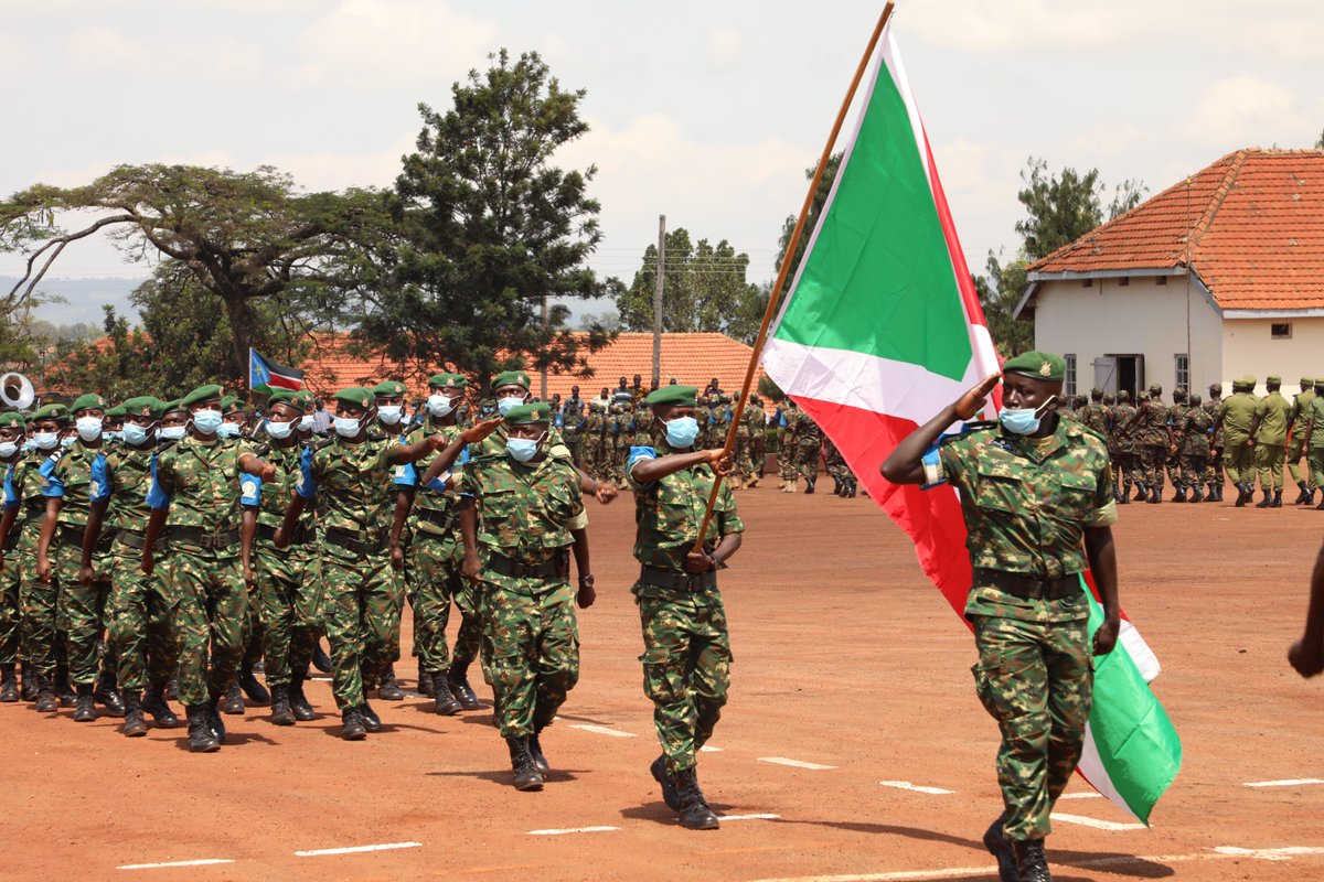 fdnbbi's tweet photo. Le Chef Adjoint de la FDNB le Gén Maj Jean Paul Habimana a indiqué, lors d’une interview, que cet exercice donne une occasion pour les militaires burundais de se familiariser avec d’autres militaires de la communauté, ce qui facilite l'interopérabilité dans des missions paix. https://t.co/aObs5ethme