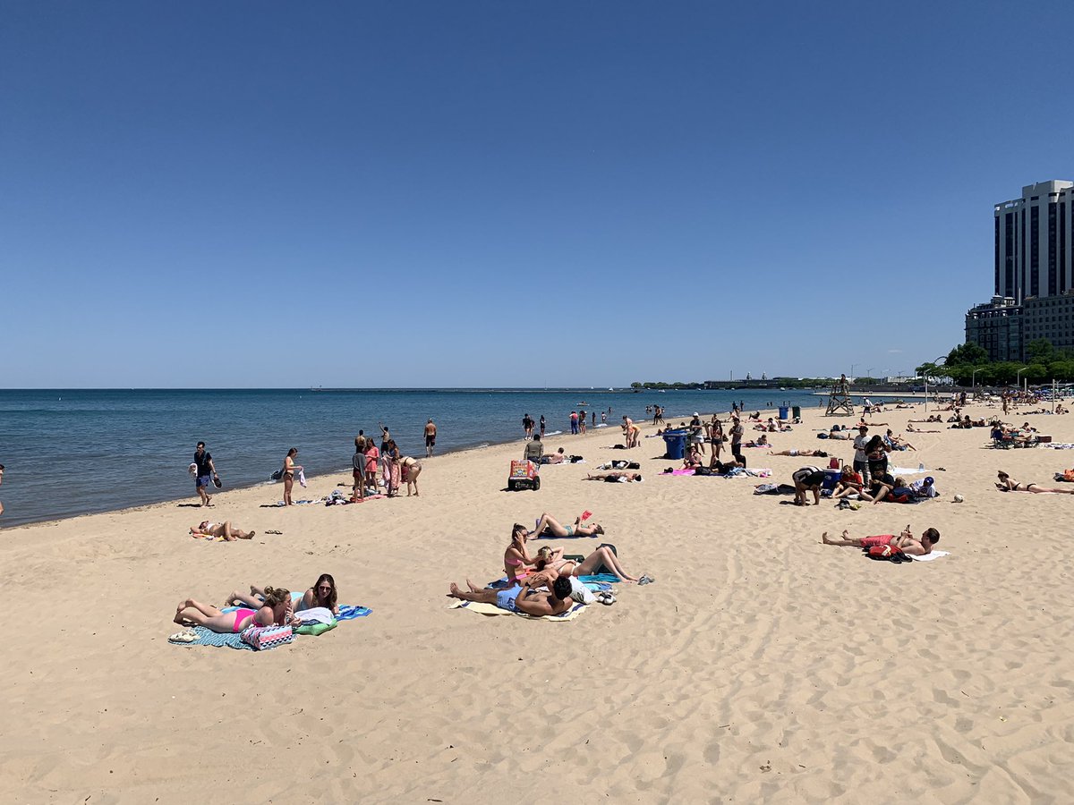 DJCatDad's tweet photo. Live @ oak street beach! Come thru!! Maybe a lil Louis Armstrong to start the day???? https://t.co/29YDM1uM8K