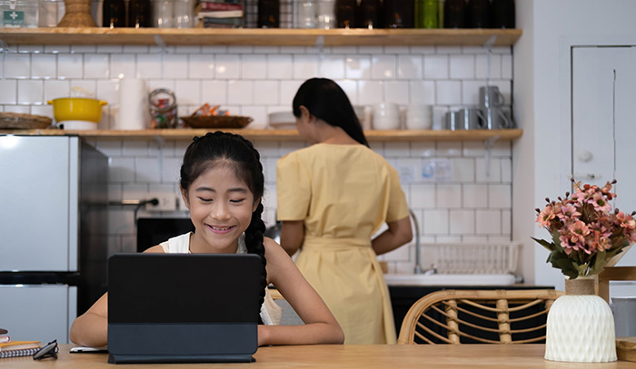 Pssd210Virtual's tweet photo. The Prairie South Virtual School can be part of the education of children in the home-based education program.  Parents can still provide their child with educational experiences and use the online elementary and high-school classes as a foundation. 

https://t.co/tgI4ctLASy https://t.co/Dx2quxEjQp