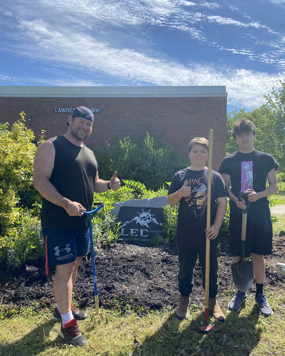 Terrific time touring LEC <a href="/AVRCE_NS/">Annapolis Valley Regional Centre for Education</a> Service learning is so terrific to see! Thank you Colleen!