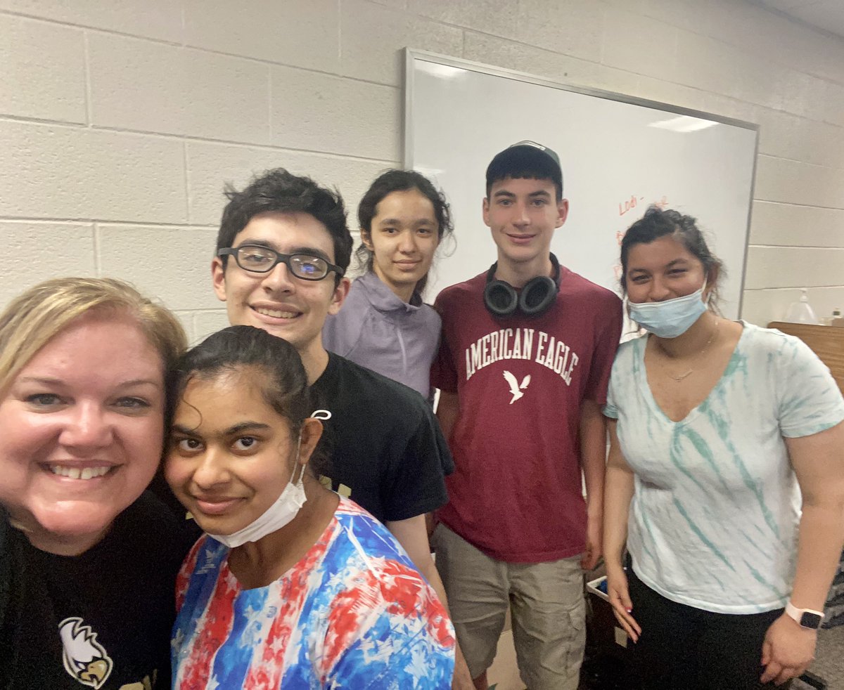 Last day with this crew!! 🦅❤️