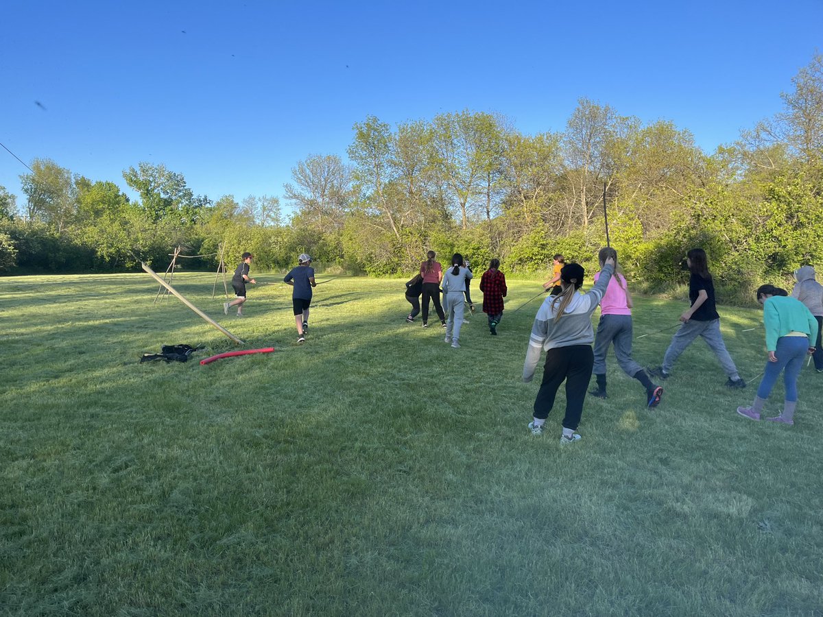 #landbased <a href="/CentennialSchoo/">🐾 Ecole Centennial</a> day 2. What an amazing experience! We always manage to go out on our overnights when it’s Cold🥶😋
