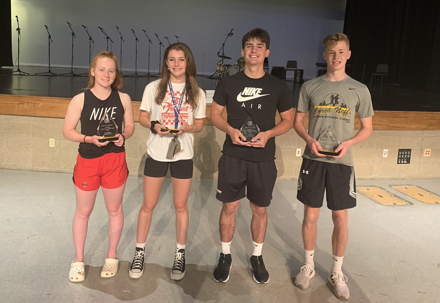 North Allegheny is proud to announce the Athletes of the Year for the 2021-2022 school year. Congratulations to <a href="/AlainaWhipkey/">Alaina Whipkey</a>, Kena Shannon, <a href="/ColeYoung23/">Cole Young</a> and <a href="/calebschall2/">Caleb Schall</a>! 

🔗- athletics.northallegheny.org/news/north-all…