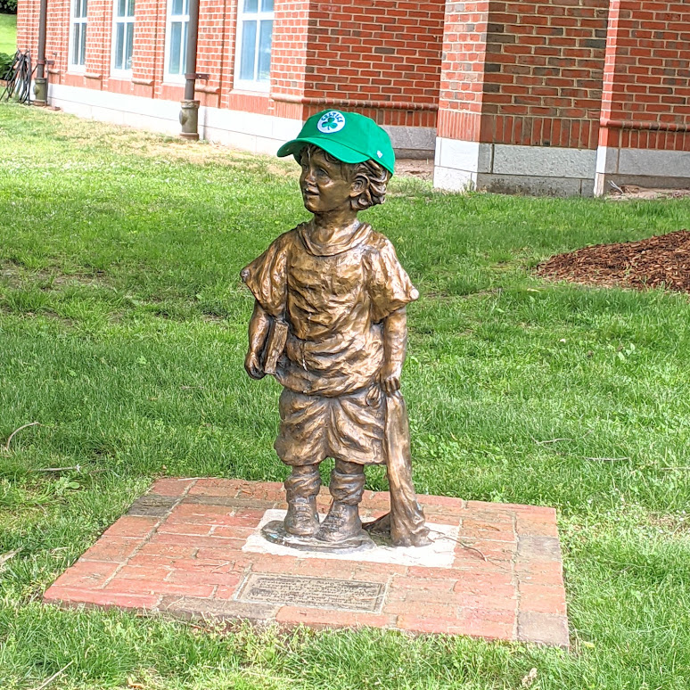 NewtonFreeLib's tweet photo. Congrats to the @celtics on the win!! Even Little Max is rooting for you.
#NewtonFreeLibrary #NewtonMA https://t.co/O4ldnLk7MT