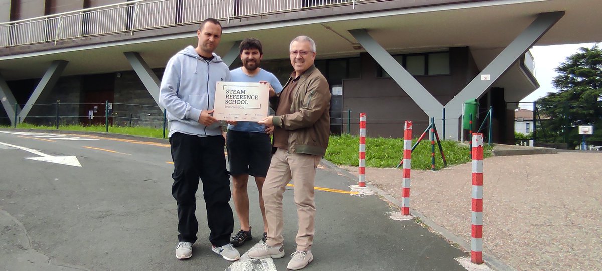 JesuitinasDSS's tweet photo. #steam saria. Mila esker @Edelvives egindako bidea horrela baloratzeagatik.
Muchas gracias por reconocer el camino recorrido y el que seguiremos!
#steamreferenceschool https://t.co/4m3X43n1D2
