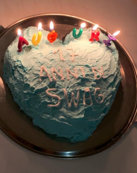verdzzzzz's tweet photo. auguri a me :) https://t.co/WLizTdRo0B