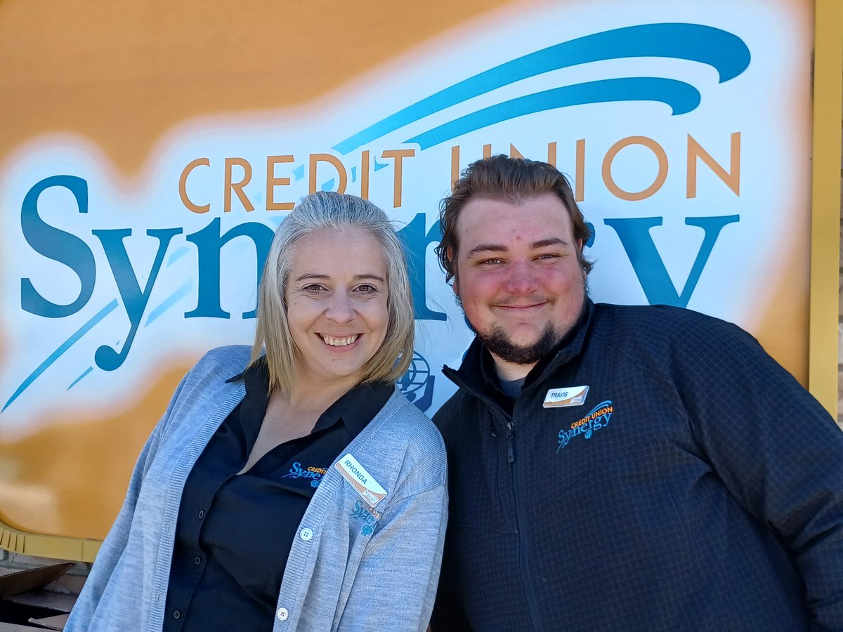 Synergycu's tweet photo. More fun from yesterday's #MemberAppreciation Day in #Marsden! We had an absolute blast visiting with with members. Thank you for coming and we're looking forward to our next event. Check out the schedule: https://t.co/N551MQCLoi
#memberowner #cudifference #switchtosynergy https://t.co/6gKSJOM9kI