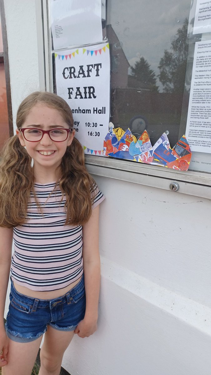 ShereeJMorris's tweet photo. Lovely time at the #platiniumjubilee celebrations in #Barningham..finding my girls crowns around the village,admiring their portraits of the Queen and then on to the cricket meadow! Well done Barningham! @BarninghamCEVCP #suffolk https://t.co/SF7orJdWsj