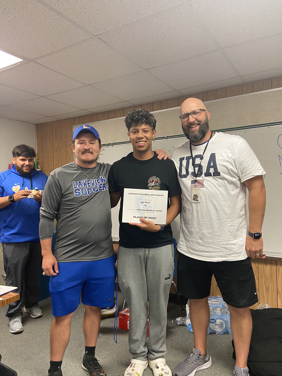 LsoccerC's tweet photo. Had a blast celebrating our Seniors &amp; All District Award Recipients today! We can’t wait to see what they all do next! #WeAreLC #WhyNotLC https://t.co/UqvKPwx2qZ