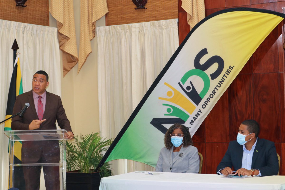 floydgreenja's tweet photo. Today we took a MAJOR step towards making life easier for all Jamaicans through the National Identification System. 10 financial institutions and the Jamaica's Bankers Association signed an MOU with the Government to participate in the pilot of the system. #ThinkDigitalJa https://t.co/eBJSPGqROI