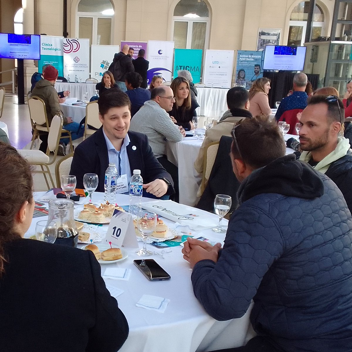 📣 | Ronda de Innovación &amp; Tecnología 2022

"Nos sumamos como Sponsors de la Ronda de Negocios 2022 porque creemos firmemente en la importancia de potenciar el desarrollo tecnológico y productivo de nuestra ciudad."
Lic. Maximiliano Deodato - CEO NEXTWARE

#somosNextware