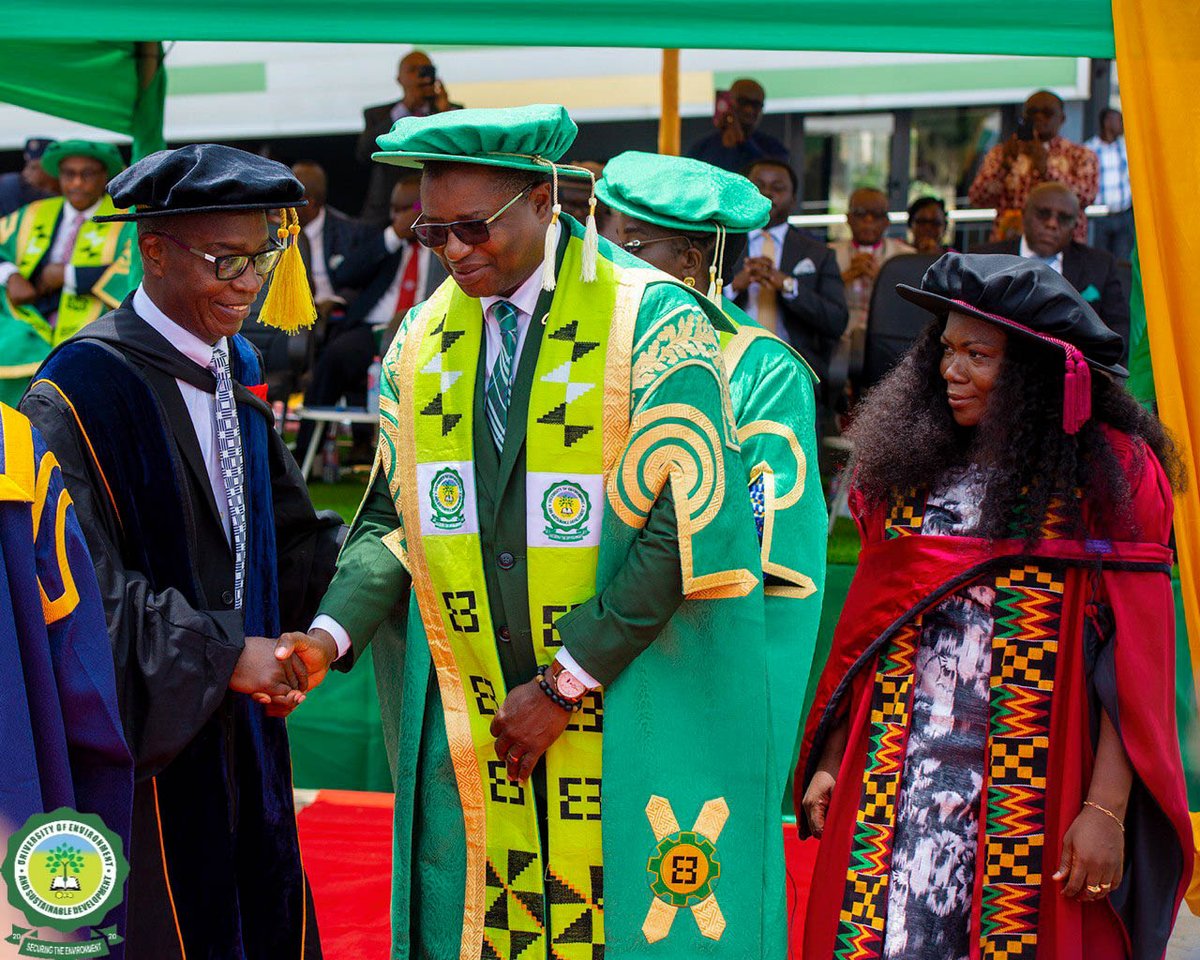 uesdgh's tweet photo. The Investiture of Prof. Eric Nyarko-Sampson, as the first Vice-Chancellor of the UESD, Somanya took place on the 3rd of June, 2022, at a colorful ceremony at the  Forecourt of the Multi-Purpose Building. #VCinvestiture #HOPE22 #UESD22 #CongratsVC https://t.co/U2XjBUNiek