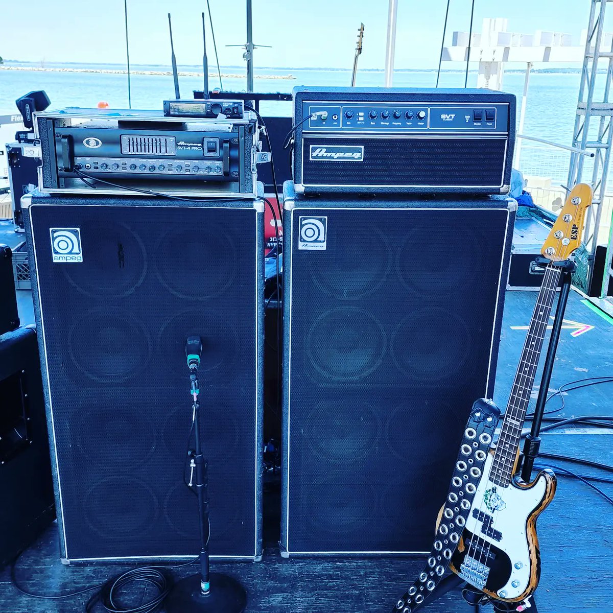 anderssonmarten's tweet photo. Great festival show tonight w/#LitaFord headlining Bike week Sandusky Ohio (right by Lake Erie). We hit the stage at 9:15 pm. #ohiobikeweek #LITAFORD #BOBBYROCK #PATRICKKENNISON #MARTENANDERSSON #Ampeg #EBS #EbsPedals #ESP #espguitars #espbasses https://t.co/XTvRacGtm9