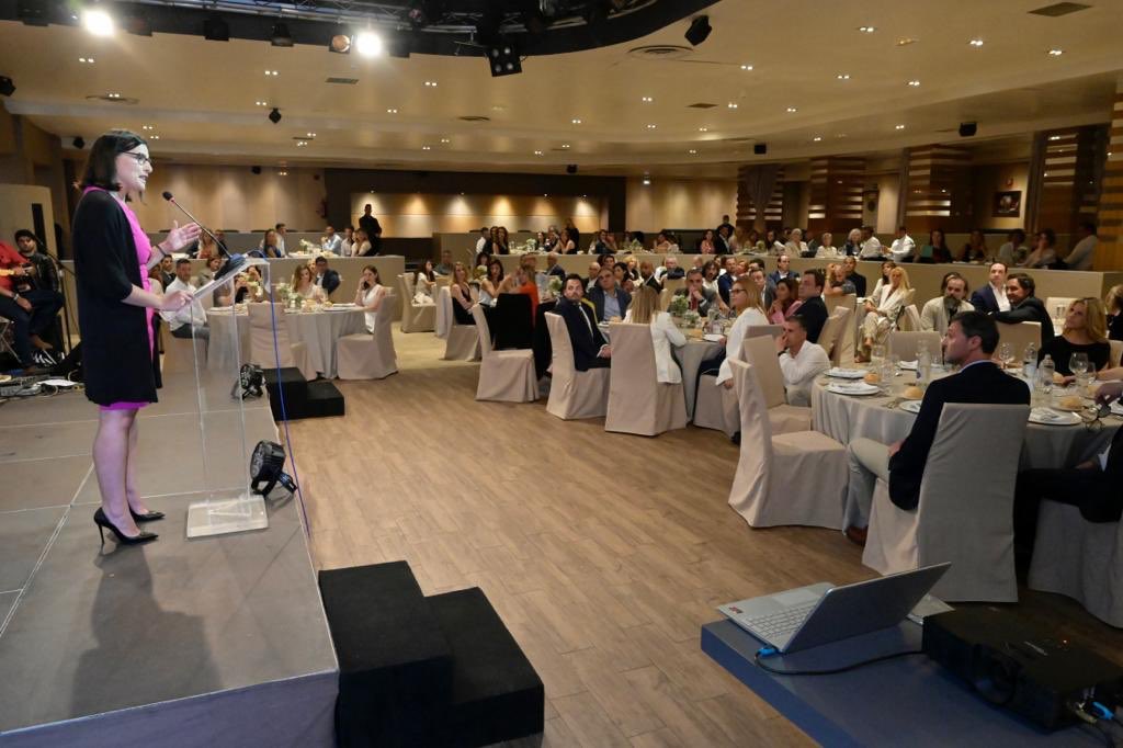 ✨En la gala del evento benéfico ‘Ayúdame a crecer’ de <a href="/AutismoLovaas/">Lovaas Foundation</a> y <a href="/FundacionACDM/">FundacionACDM</a>, apoyados por el Ayuntamiento
🤗 Un honor volver a acoger esta iniciativa para recaudar fondos en favor de los niños con Trastorno del Espectro Autista #TEA y enfermedades neuromusculares❕