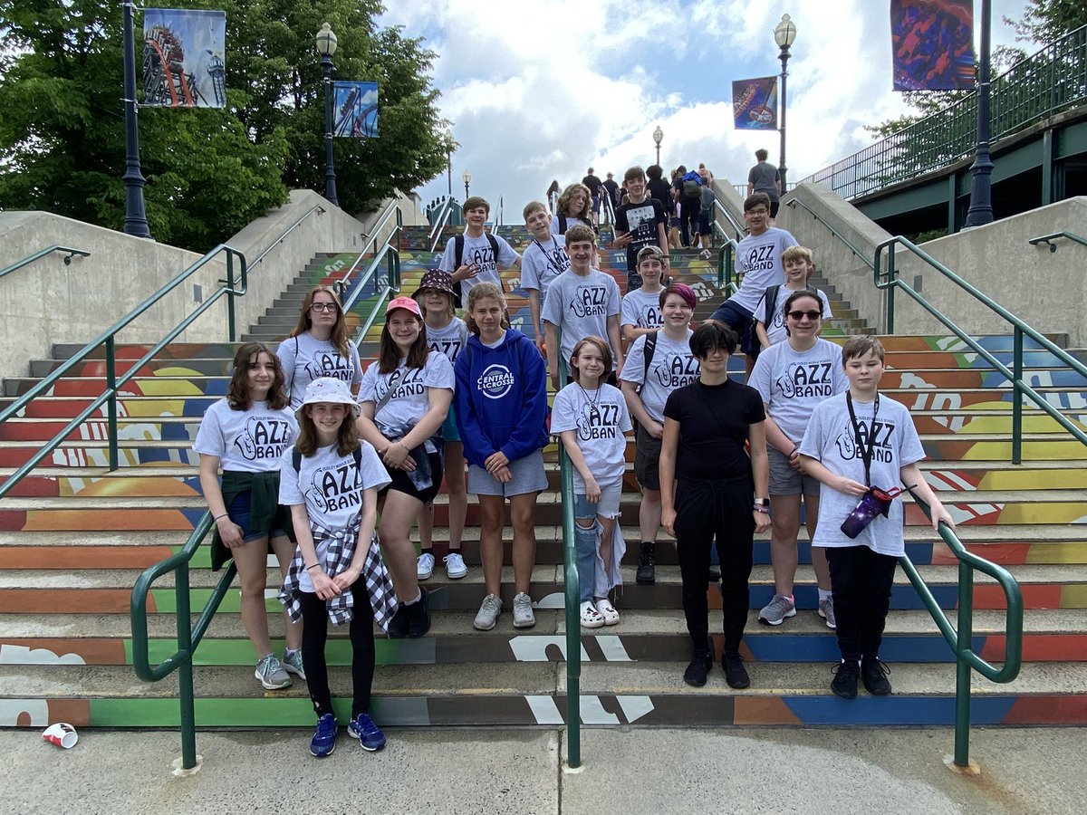 cmsnow2000's tweet image. Gold Medal day for these kids