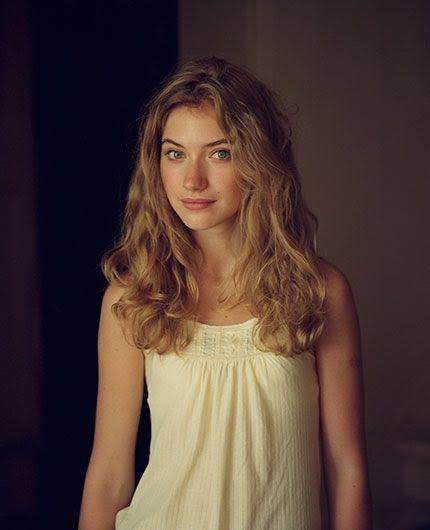 Happy birthday Imogen Poots. My favorite film with Poots is She s funny that way. 