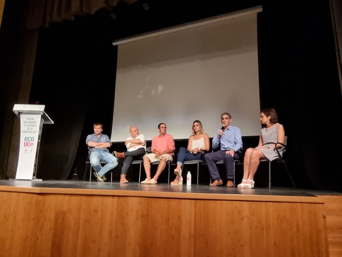 MnicaMadrid8's tweet photo. ♻️Una jornada fantástica para poder compartir experiencias de cómo el turismo y la sostenibilidad sí son compatibles!
Una de las actividades que tenemos preparada en el programa ECOUC
🟢Nos vemos mañana a partir de las 10 en el passeig solidari!
#santaeulàriaméssostenible #ecouc https://t.co/dv2Nibss5f