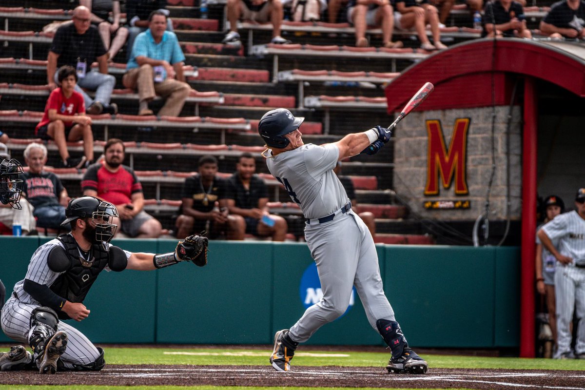 Ballgame, Huskies Beat Wake, 8-7‼️