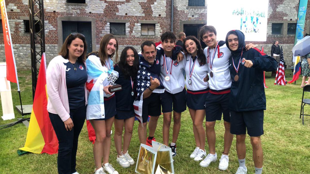 LFCpres's tweet photo. #AEFE #AFSA #FISMA #AEFEinfo #jij2022 #bilingual #excellence #LFCfamily JJIJ2022, bronze medal for Team LFC, so proud of you guys! GoFlames 🔥. Congratulations to all participants and thankful to LF Bruxelles et AEFE for a top organization. https://t.co/ClyMiOQ5Tv