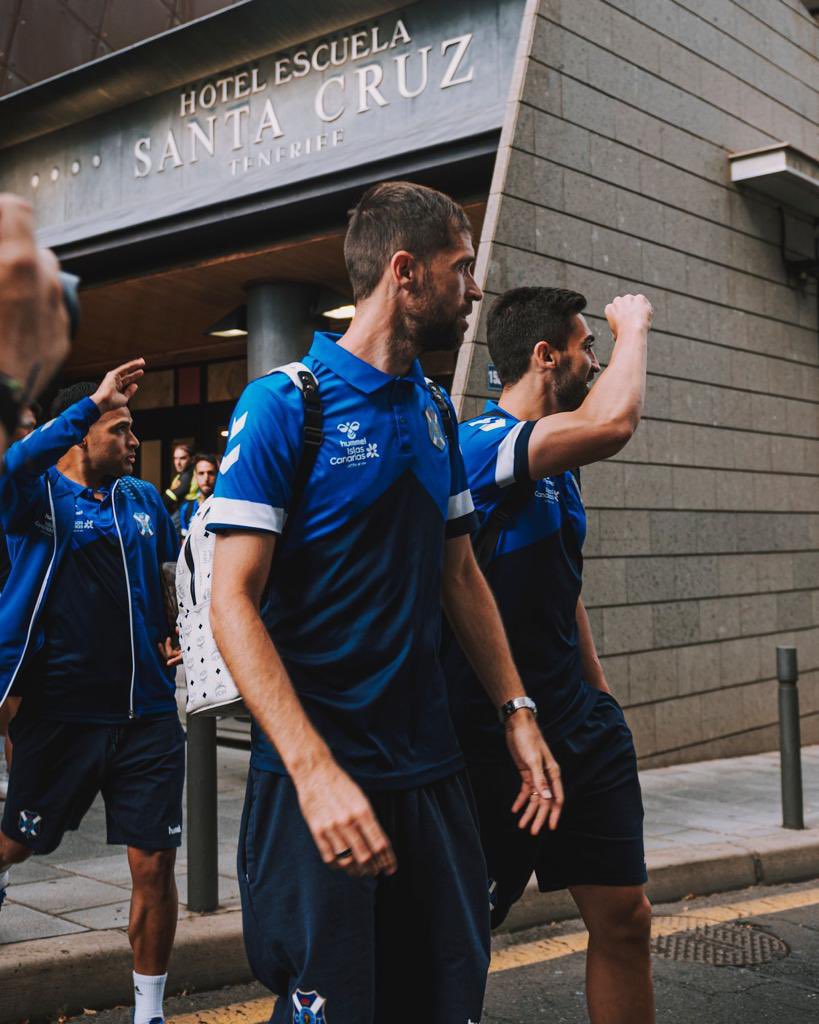 joseleonbernal's tweet photo. 𝑨𝒅𝒆𝒍𝒂𝒏𝒕𝒆 𝒔𝒊𝒏 𝒕𝒆𝒎𝒐𝒓 𝒂 𝒍𝒂 𝒎𝒆𝒕𝒂 𝒇𝒊𝒏𝒂𝒍.

Listos para la segunda batalla. ¡Con todo, @CDTOficial! 💙🏴󠁧󠁢󠁳󠁣󠁴󠁿 https://t.co/9YfI4L8lH3