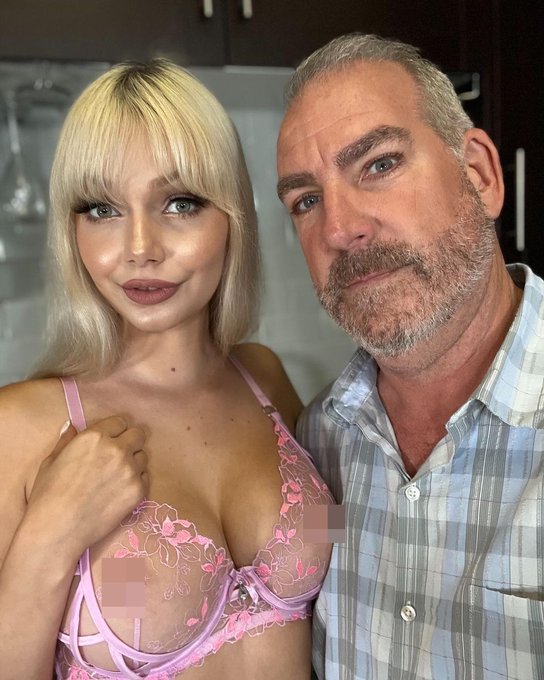 Great working with @j3ssicastarling from @foxxxmodeling last week. https://t.co/k9bm4d8PmC<a class="tags" href="/tag/j3ssicastarling">@j3ssicastarling</a><a class="tags" target="_blank" title="On Twitter" href="/?out=eyJ0eXAiOiJKV1QiLCJhbGciOiJIUzUxMiJ9.eyJpYXQiOjE3MjI0MTAyNjMsImlzcyI6InR3cG9ybnN0YXJzLmNvbSIsIm5iZiI6MTcyMjQxMDI2MywiZXhwIjoxNzUzOTQ2MjYzLCJyZWRpcmVjdF91cmwiOiJodHRwczovL3R3aXR0ZXIuY29tL2ZveHh4bW9kZWxpbmcifQ.jdznqdEtXLC_pZC5lPNBgQlvrdc6b3VAlTyt4JbczZd_DqPrNhjO32siQWZxW4Iuq544vCaCKQSAIOQbKY030Q">@foxxxmodeling</a><a href="/tag/blindfolded"class="tags"><span>#blindfolded</span></a><a href="/tag/xxx"class="tags"><span>#xxx</span></a><a href="/tag/blowjob"class="tags"><span>#blowjob</span></a><a href="/tag/submissive"class="tags"><span>#submissive</span></a><a href="/tag/oralspecialist"class="tags"><span>#oralspecialist</span></a>