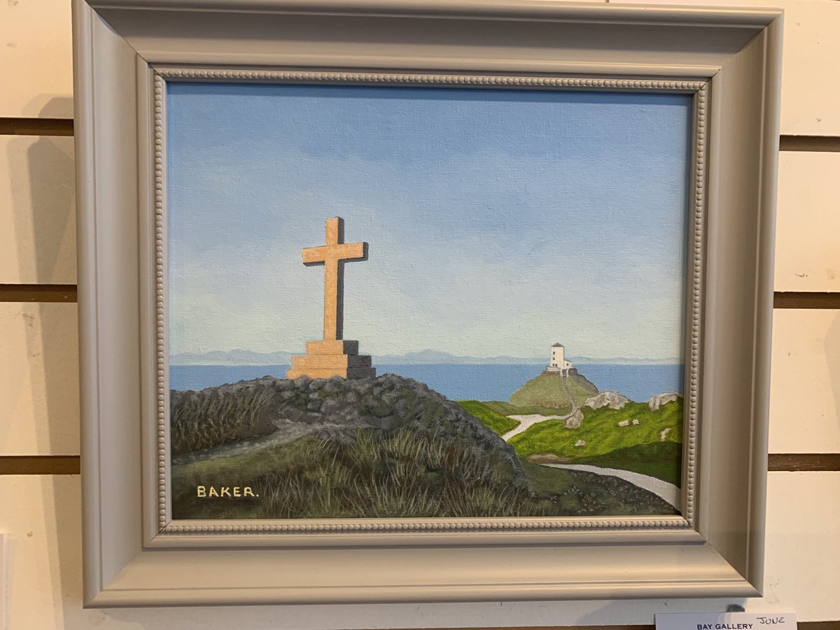 BarbaraGuinn1's tweet photo. Some beautiful original art featuring lighthouses ⁦@gallery_bay⁩ for my friend ⁦@t10694⁩. Artists include Tommy Baker and Christine Gilroy (blue sky no cross). Only their for the month of June and then the art changes. https://t.co/CWjIPVC8dI