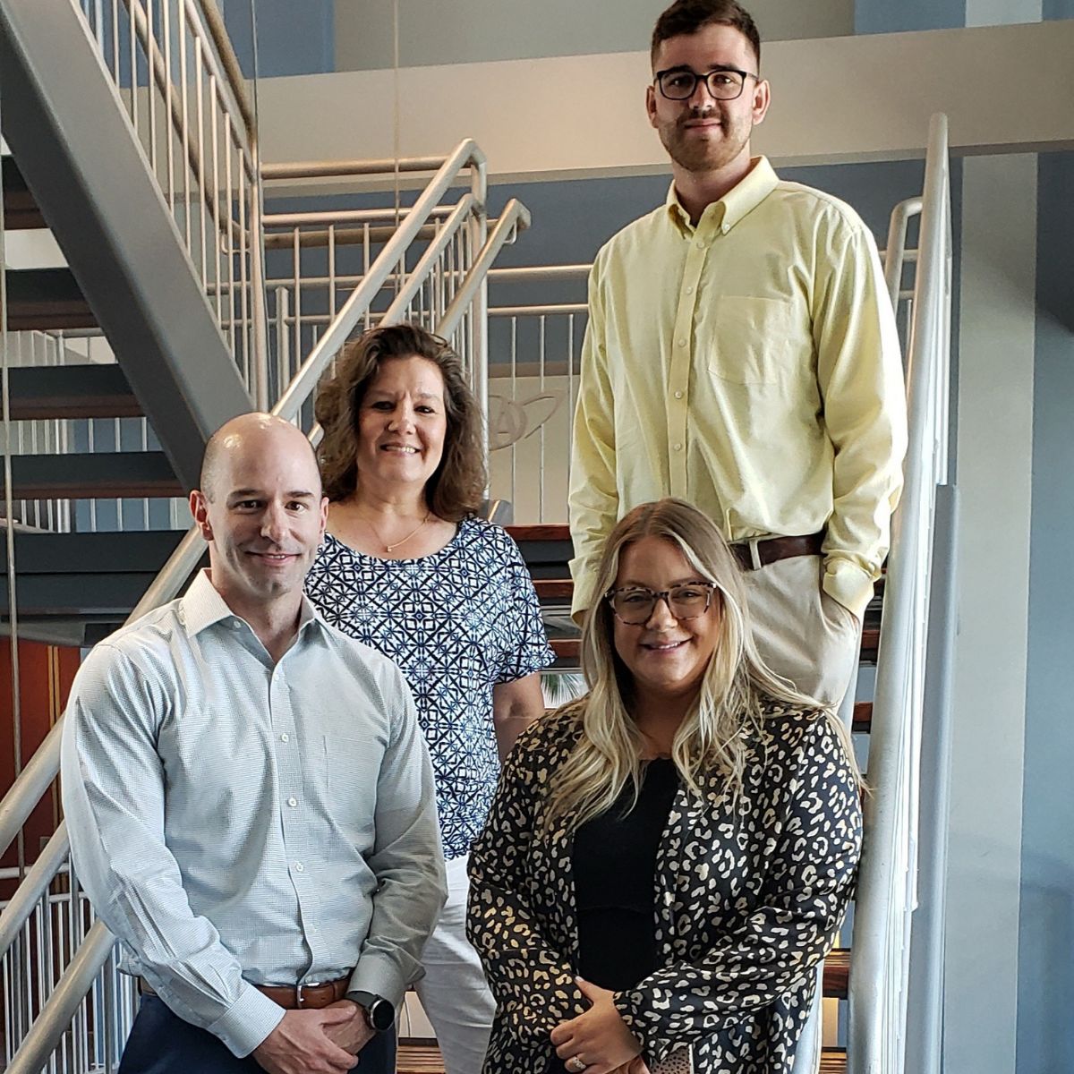 AAA_WCNY's tweet photo. 📅This week #AAAWCNY welcomed four new associates, 🏆awarded Fehlman Brothers w/ the AAA Best in Auto Repair 2022 silver award, @ElizCareyBflo enjoyed Memorial Day at 🌞Wilkeson Pointe & Jane, our 🎨Creative Services Mgr attended #DesignLive in #Boston! Have a great weekend! https://t.co/B9c3tf63Py