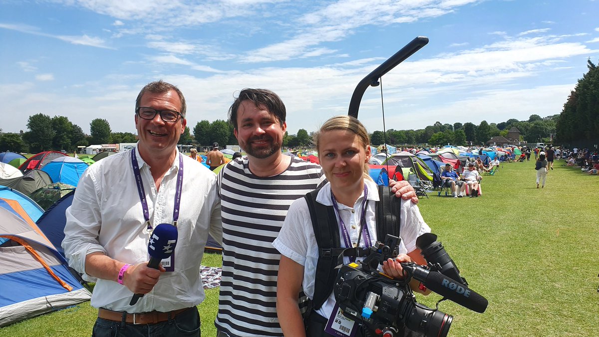 johsgjerde's tweet photo. Jeg har ikke ord! 🎾💫💥Dette hadde ingen av oss tennisfrelste drømt om da jeg var så heldig å møte disse herlige folka under Wimbledon 2019. En fantastisk utenkelig drøm! For en mann! #ESNTennis @ESN_tennis https://t.co/rAjcCsdEgN