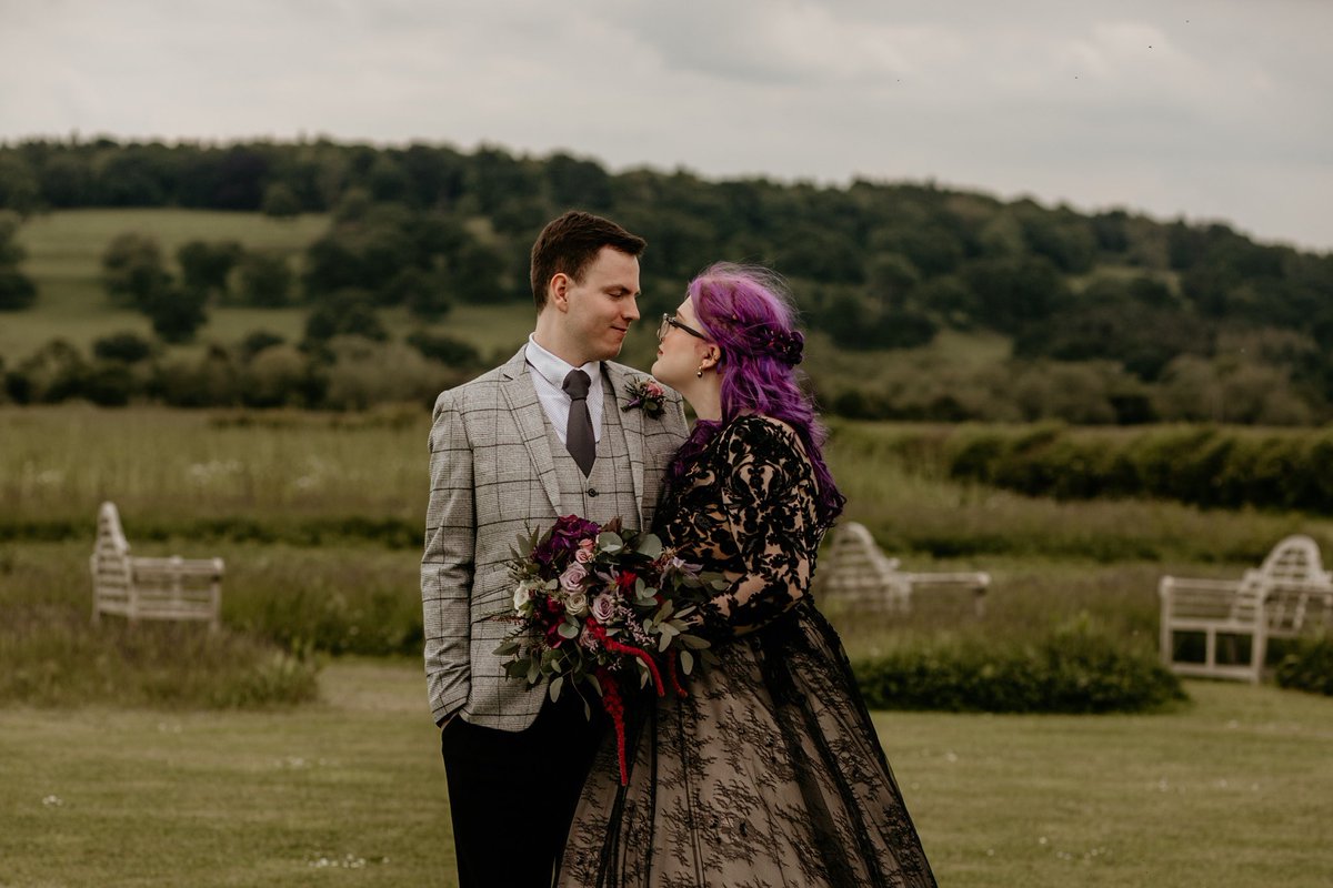 CharlieLas's tweet photo. We had our emo wedding 🖤 https://t.co/ympy28DnQU