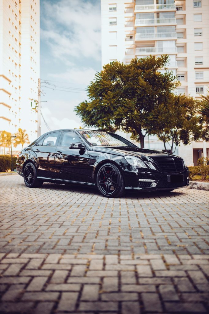 GetBruno's tweet photo. Diosss, casi me da un paro cardiaco cada vez que la miro <3<3<3<3 #E63AMG https://t.co/rJUqlMtGSm
