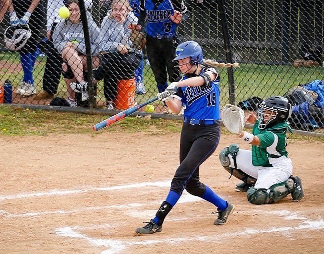 SO EXCITED TO BE A FRIAR🖤🤍 <a href="/PCfriarsoftball/">Providence Softball</a> <a href="/intensitykod/">Kevin ODonnell</a> @Intensity16uBOD @metuchenhs_sb @CoachHannahMHS <a href="/mshuff_HPE/">Coach Michelle Huff 🐾🥎💙</a>