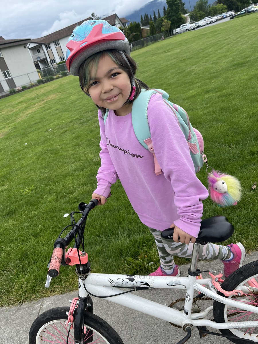 ThatzKrazy_'s tweet photo. 27 more days!!! Ahhh !!! Where has the time gone baby girl! ❤️❤️❤️ 27 more days and you will be 10!!!!!! https://t.co/WAmf1L6eyG