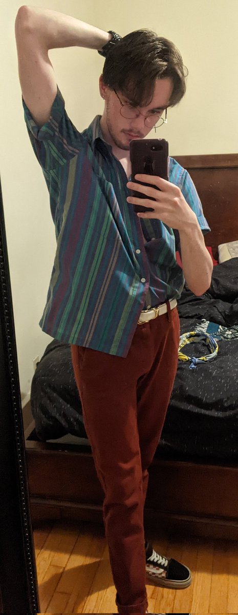 swood_dude's tweet photo. feeling like I'm in the 70s frantically getting ready for the club on a Friday night with my friend helping me pick out my outfit 🕺 https://t.co/Rt5eutiDL9