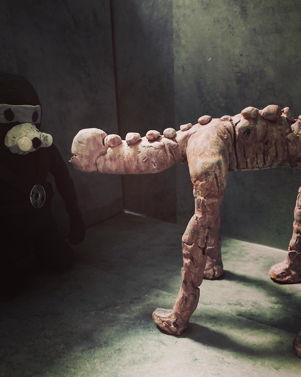 junijichan's tweet photo. 「Junk Head 」に創作意欲を刺激された息子(E)8歳。
第10作目②
「トロちゃん & 3バカ兄弟」
(100均ふわふわ粘土で作製)
インスタ↓
https://t.co/jREpjLa9s9
#junkhead
#torochan
#3sillybrothers
#fanart
#clay
#ジャンクヘッド
#トロちゃん
#3バカ兄弟
#ファンアート
#粘土
#子供の工作
#8才 https://t.co/ZQNTgAZVux