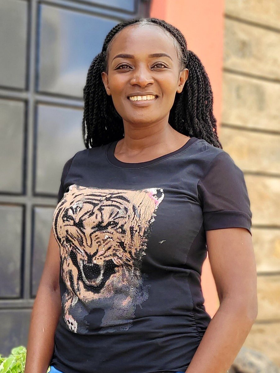 LydiahNyairabu's tweet photo. Happy happy sabbath day
This is the day the Lord has made🌹
Join me from 5am to 10am in my show Eng’enan’geni yesabato. Sabato inakupata ukiwa wapi? Talk to me #lydiahscarletnyairabu
#unshakableprincess
#inkafm
Login to https://t.co/VHbIom8xLG
Please help me tweet and retweet https://t.co/A0nUuE32Tr