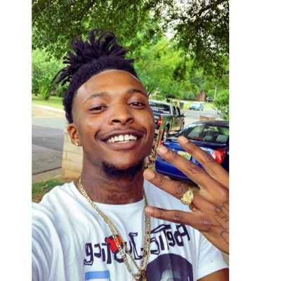 kvng256_'s tweet photo. #NewProfilePic https://t.co/CZXAcknnVq