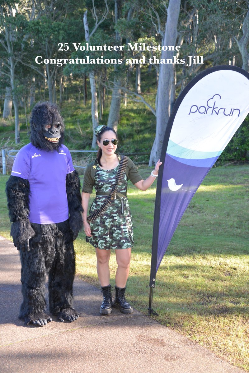 Lakeviewparkrun's tweet photo. It's fun to volunteer at Lakeview and these wonderful parkrunners enjoyed achieving a voluteer milestone this morning. https://t.co/Owh8M0LmfU