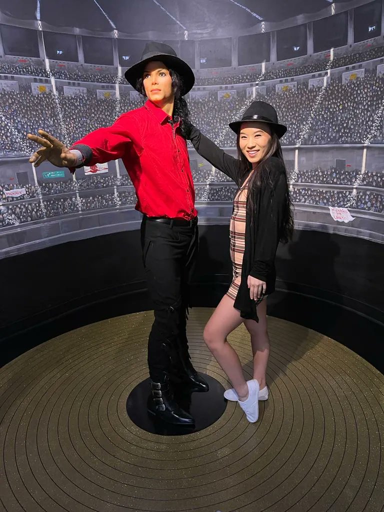 TW Pornstars - 4 pic. ATKGirlfriends. Twitter. Amazing view from behind